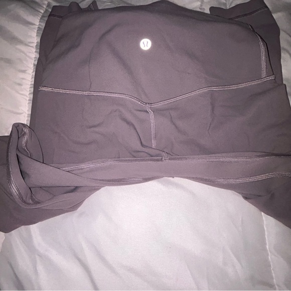 Lululemon Align High-Rise Tight 28" *Twist Waist - Picture 12 of 12